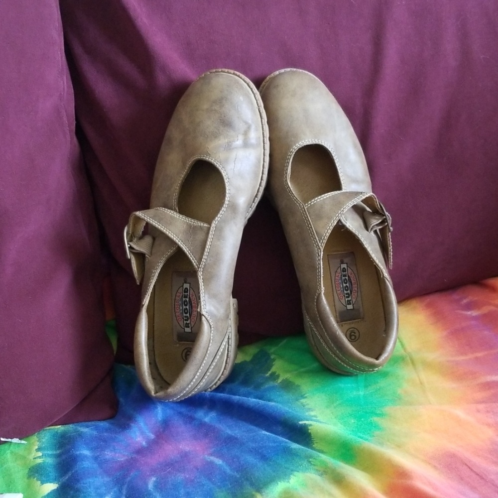 Rugged Dk Tan Leather Shoes